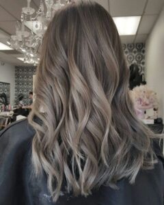 smoky-bronde-balayage